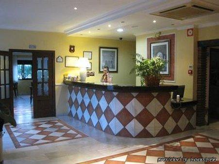 Hotel Calderon ثينيس ذي لا فيغا المظهر الخارجي الصورة